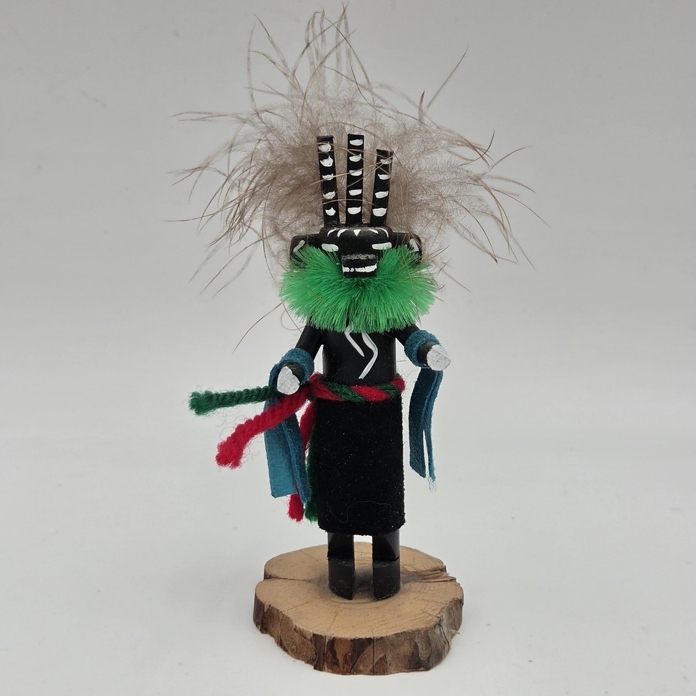 Vintage Handmade Mini Native American Hopi, Kachana Doll "3 Horas" Signed